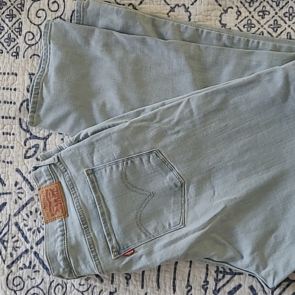 LEVIS classic straight jeans size 16M W33 L30